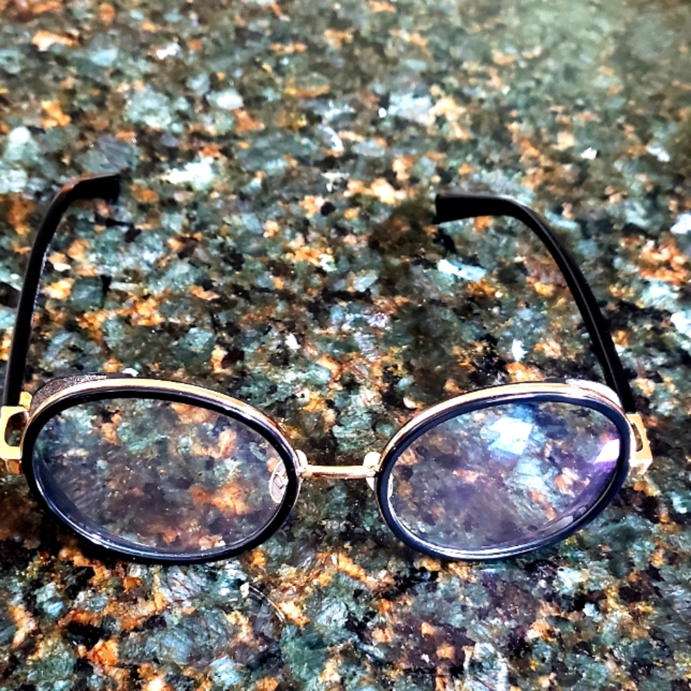Jimmy Choo (Model: Andie's)